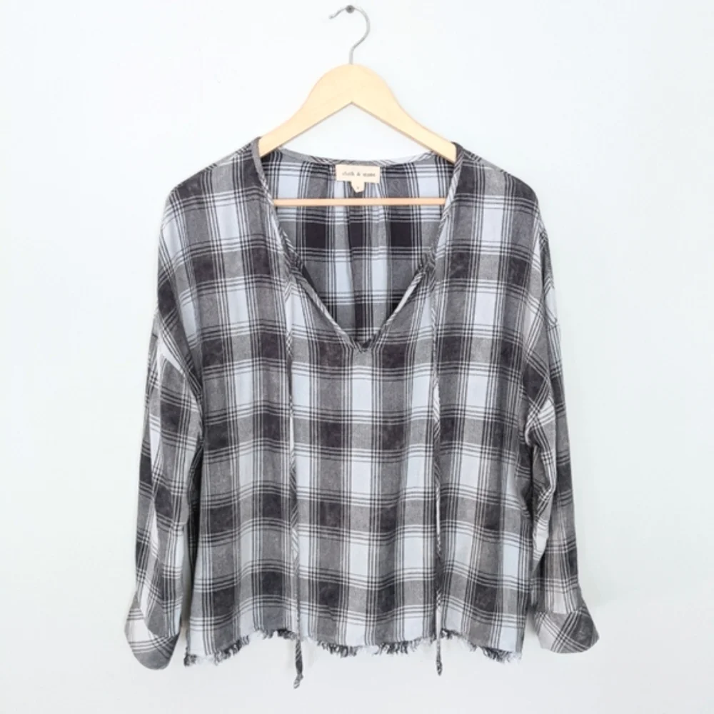 Anthropologie Cloth & Stone Grey Plaid Peasant Top - Picture 2 of 10